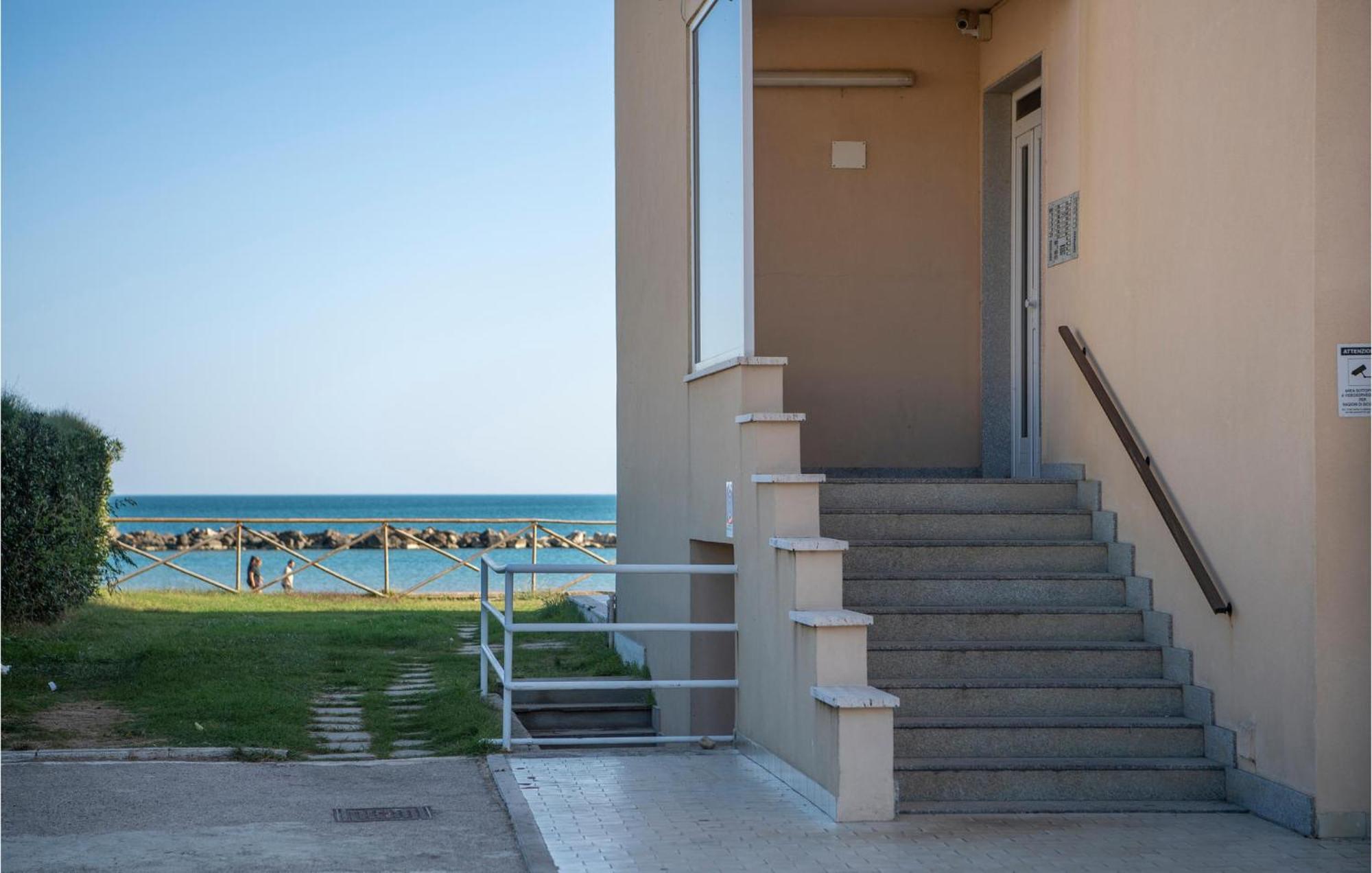 Awesome Apartment In Ortona With Wifi Exterior photo